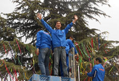 鄭州超前涂料歡迎您！專業(yè)真石漆生產(chǎn)廠家